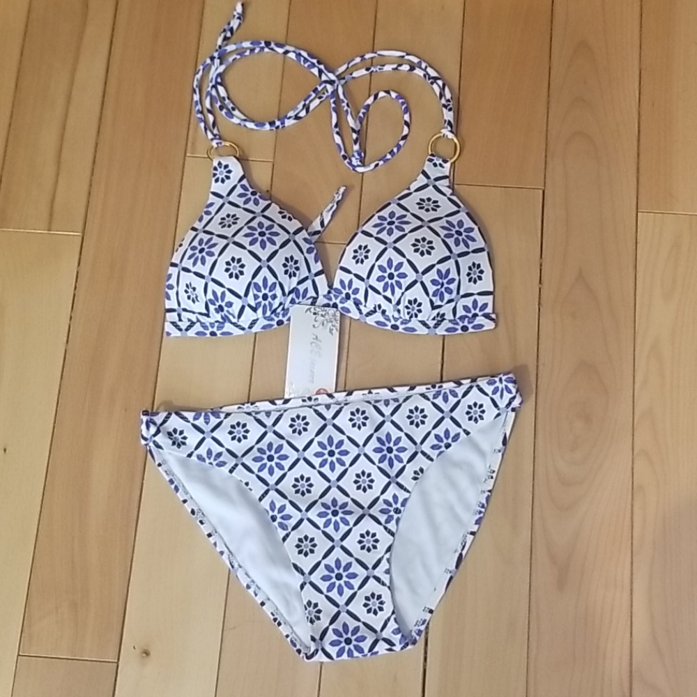Bikini